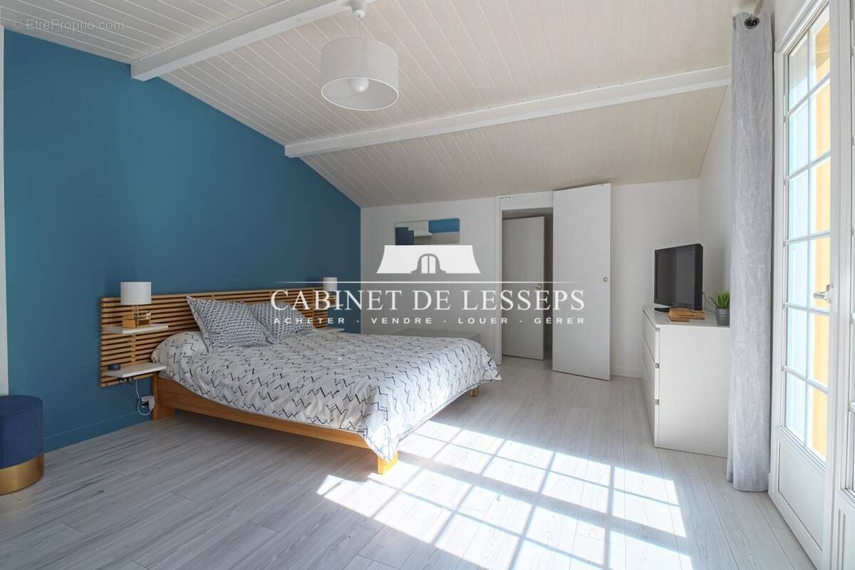 Maison à SAINT-MARTIN-DE-SEIGNANX