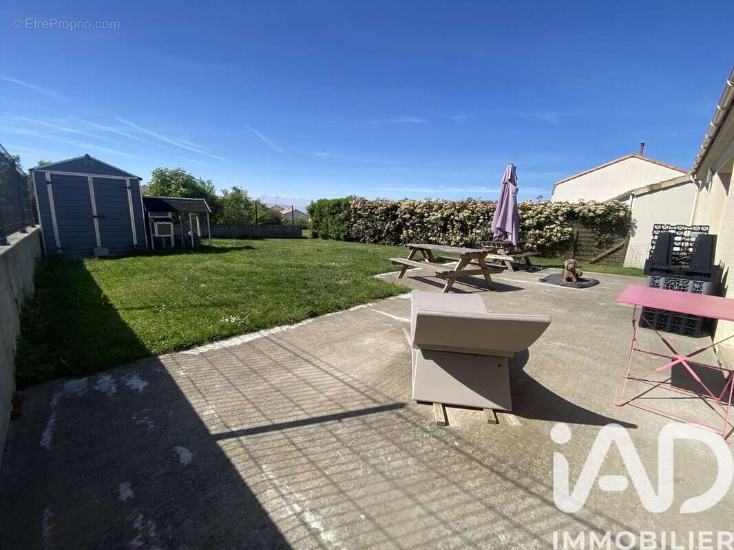 Maison 96 m² à Barbechat  - photo 8