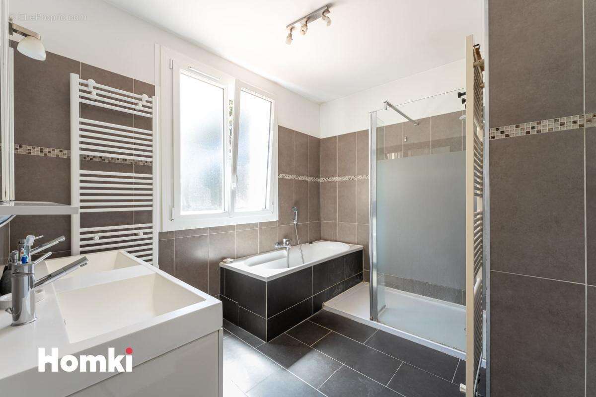 Maison à MARSEILLE-9E
