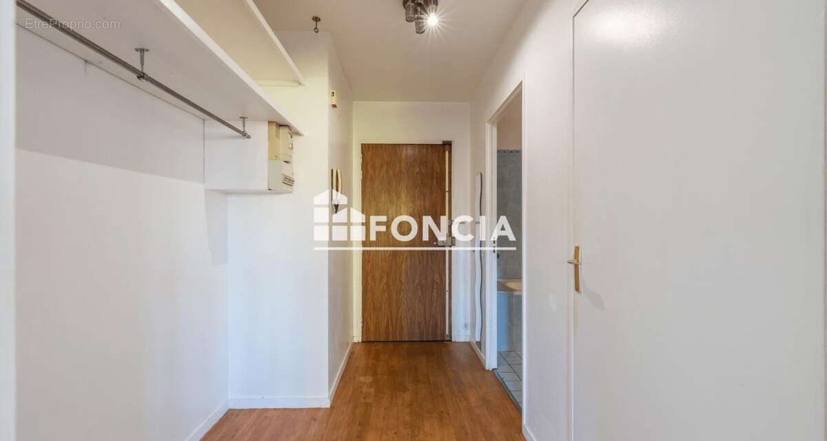 Appartement à MAISONS-ALFORT