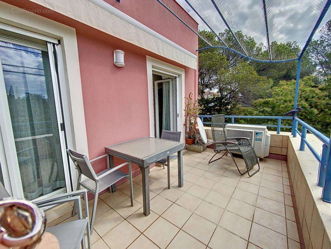 Appartement à SAINT-RAPHAEL