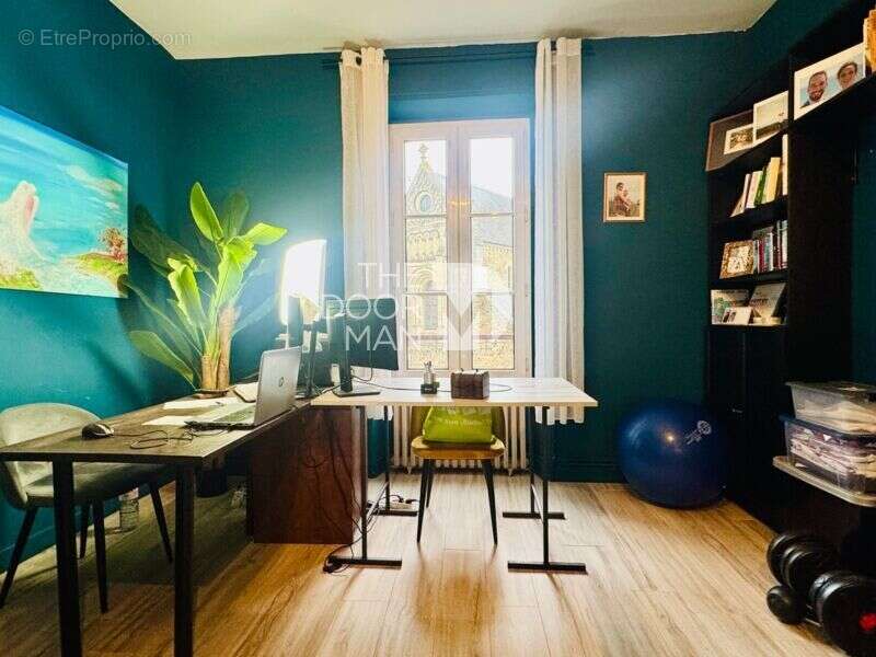 Appartement 53000 - photo 2