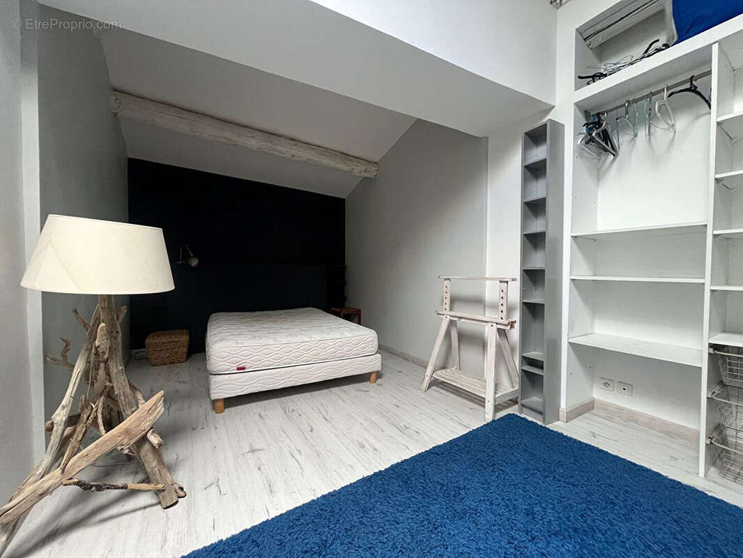 Appartement à CALVISSON