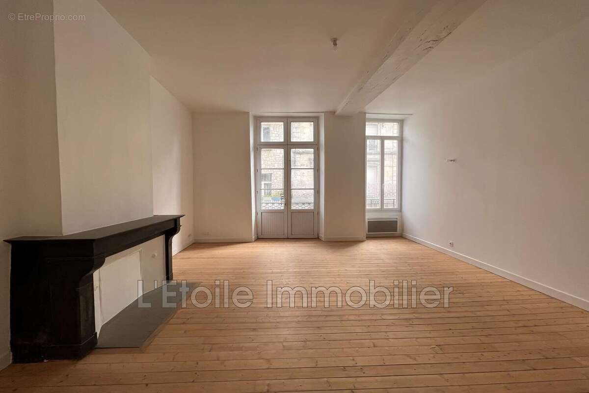 Appartement à MORTAGNE-AU-PERCHE