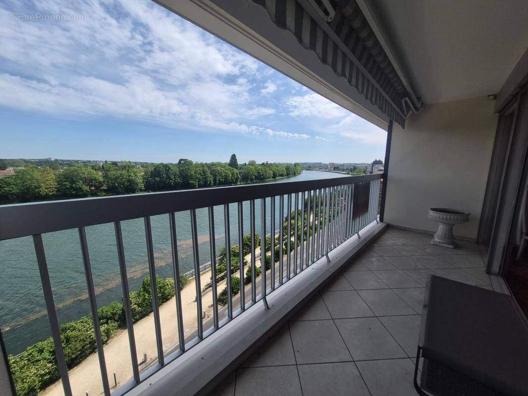 Appartement à JUVISY-SUR-ORGE