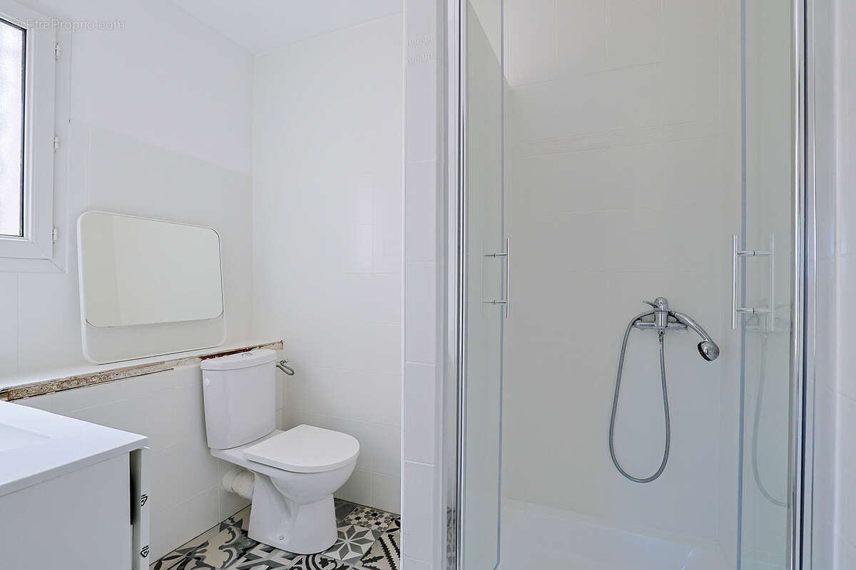 Maison à SOLLIES-TOUCAS