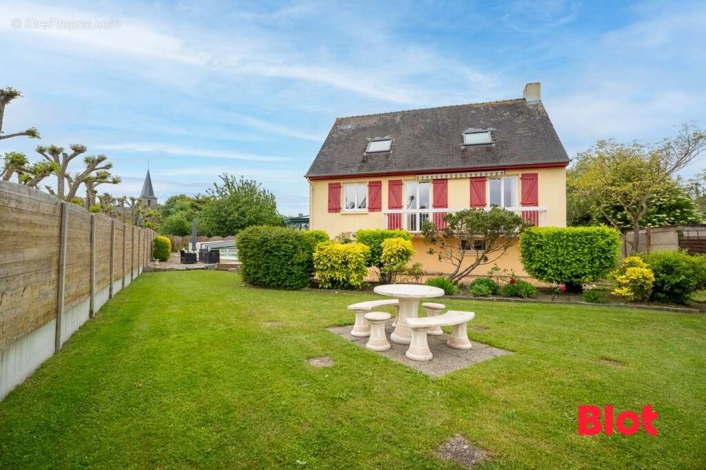 Maison à SAINT-BENOIT-DES-ONDES