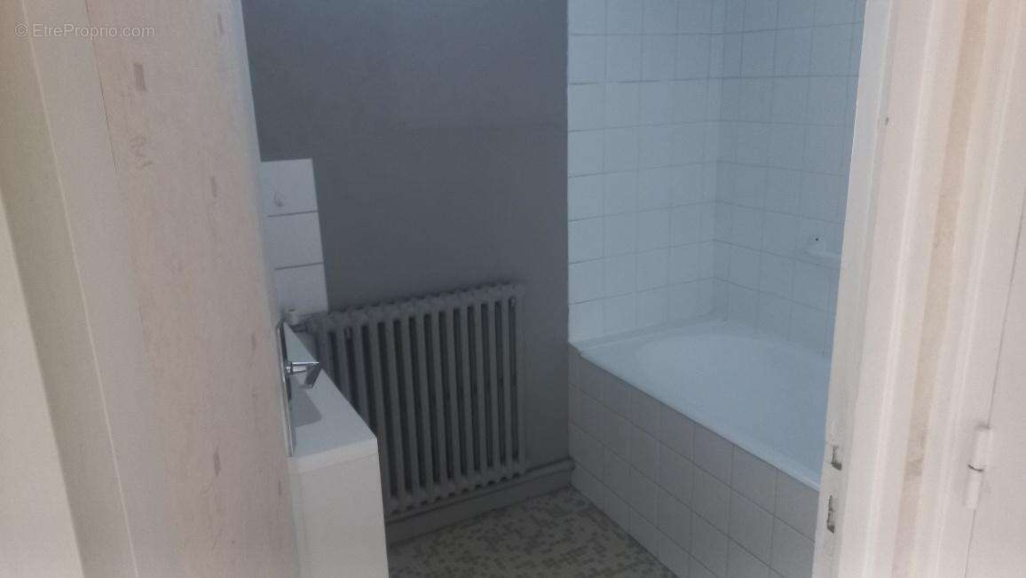   - Appartement à VIENNE