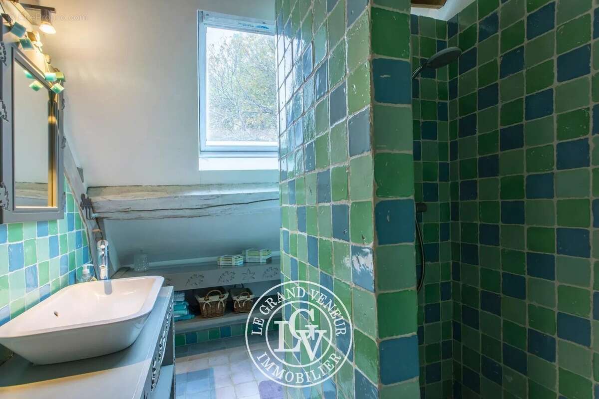 Maison à MORET-SUR-LOING