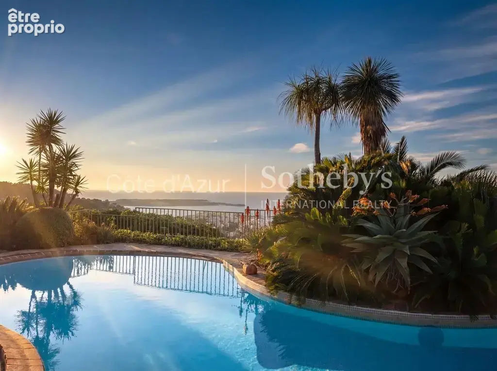 Cannes villa vue mer panoramique îles de Lérins domaine sécurisé avec piscine - photo 12