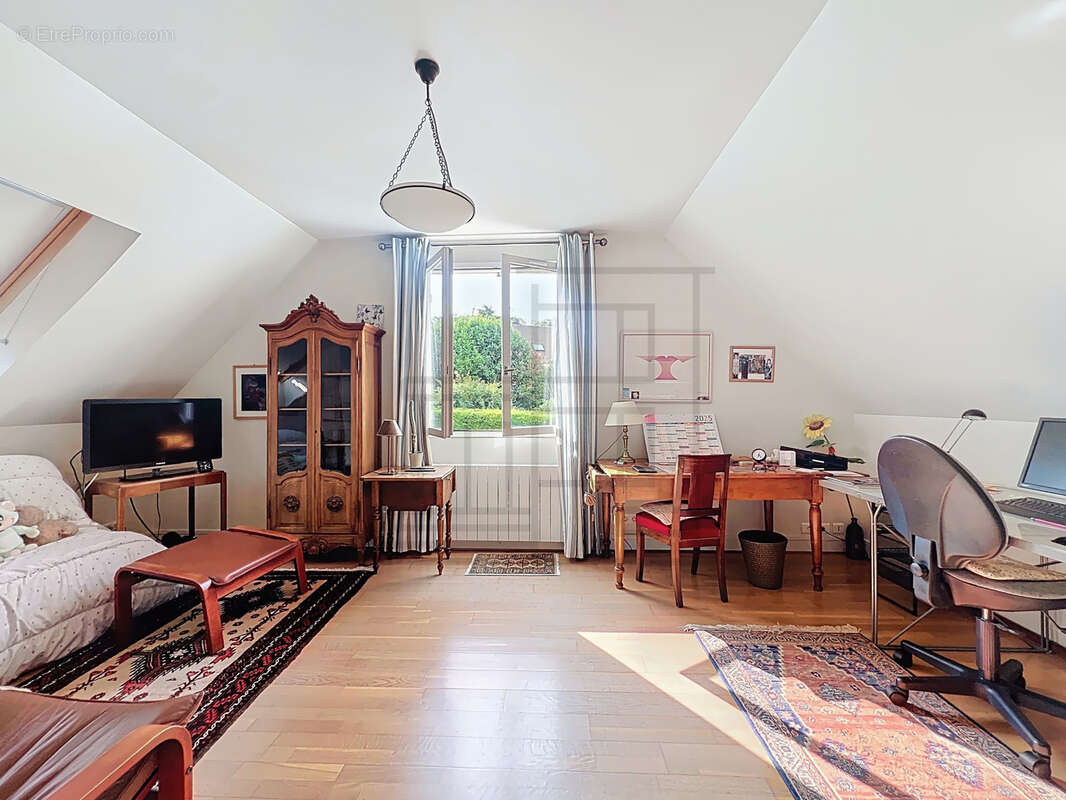 Maison à PRECY-SUR-OISE