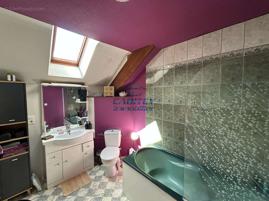 Maison à FROTEY-LES-LURE