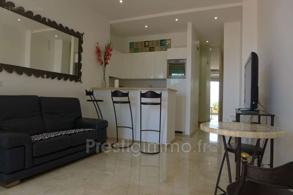 Appartement 50 m² à Antibes  - photo 4