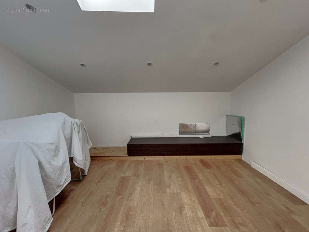 Appartement à CAZERES