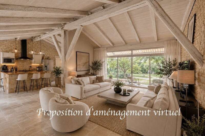 Maison à MONTROY