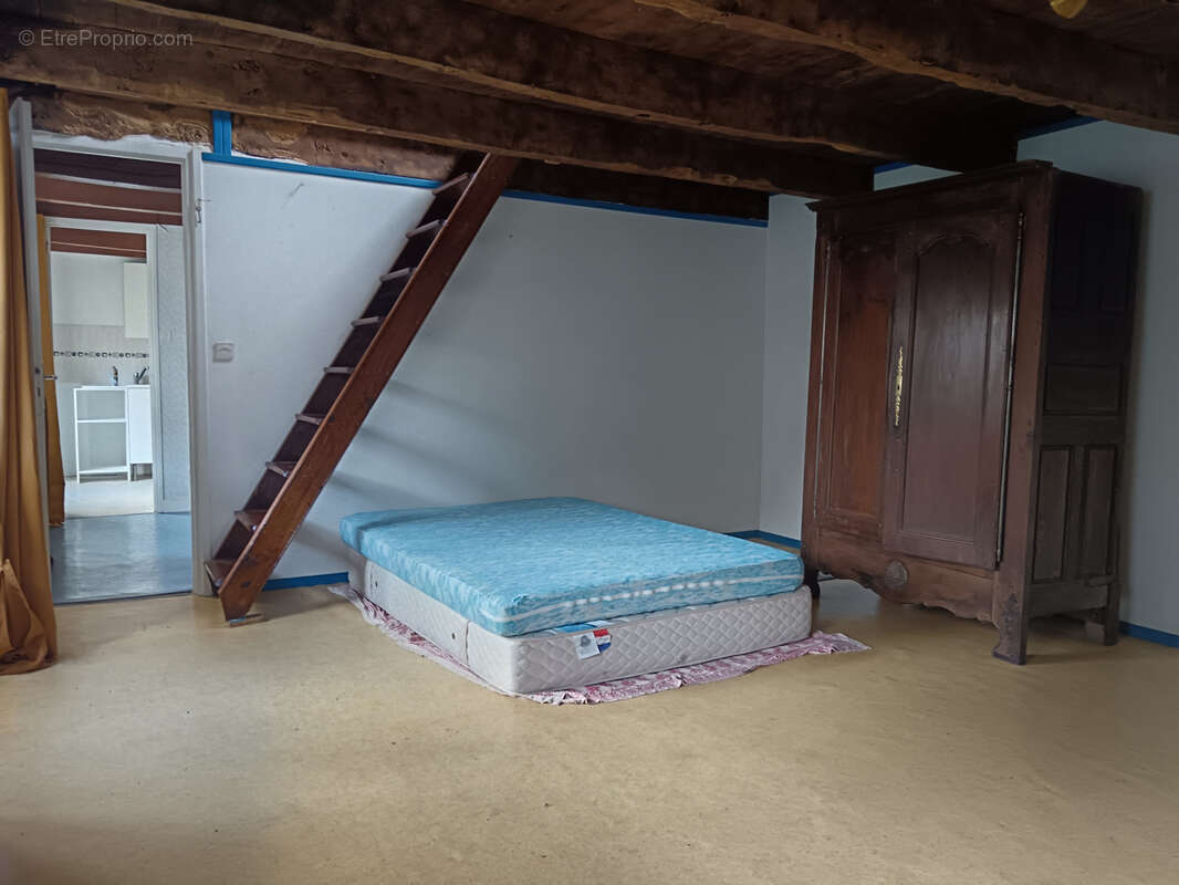 Maison à CLEGUEREC