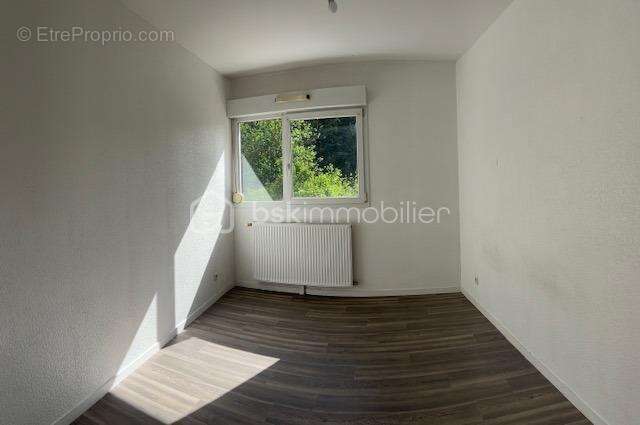 Appartement à PLOMBIERES-LES-DIJON