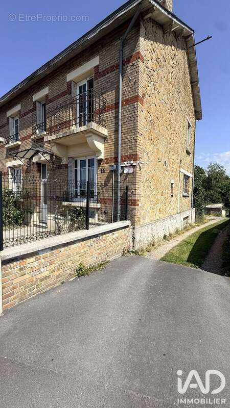 Maison 127 m² à Sault-Les-Rethel  - photo 2