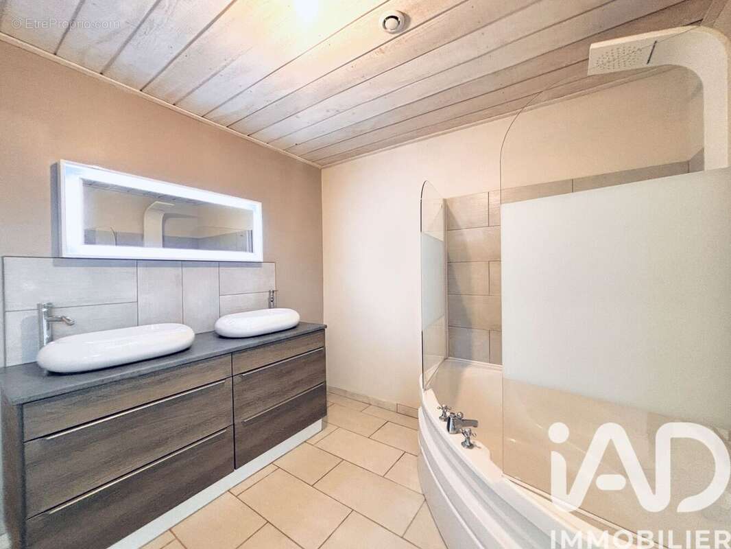Photo 7 - Appartement à BUCHERES