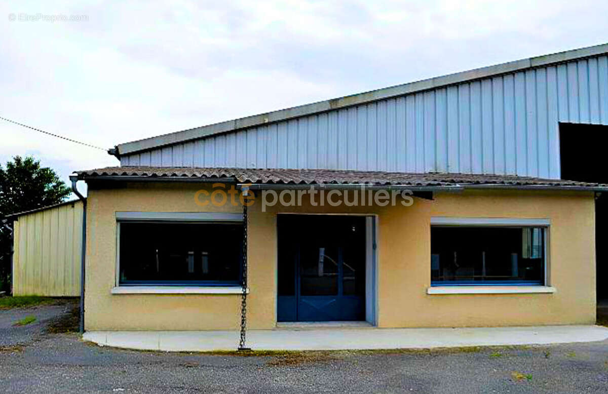 Maison à POUYASTRUC