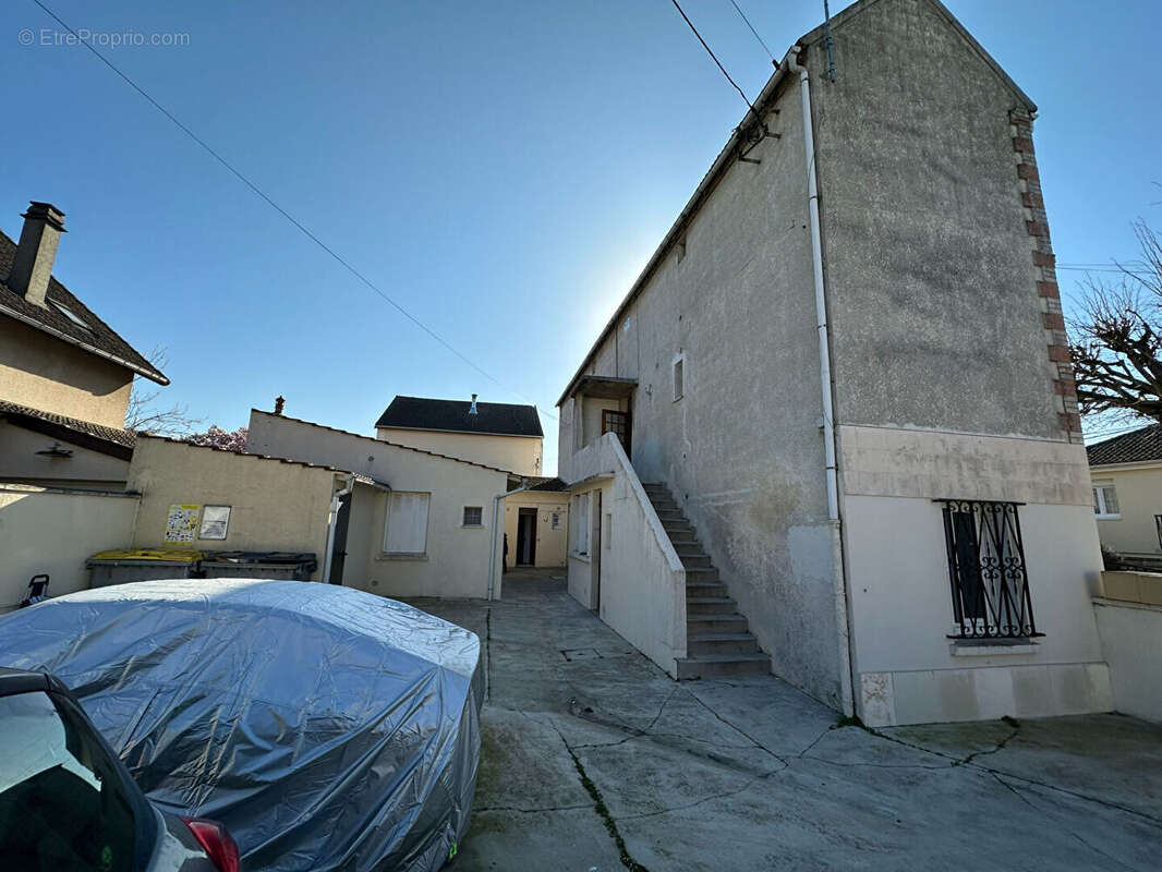 Appartement à VILLIERS-LE-BEL