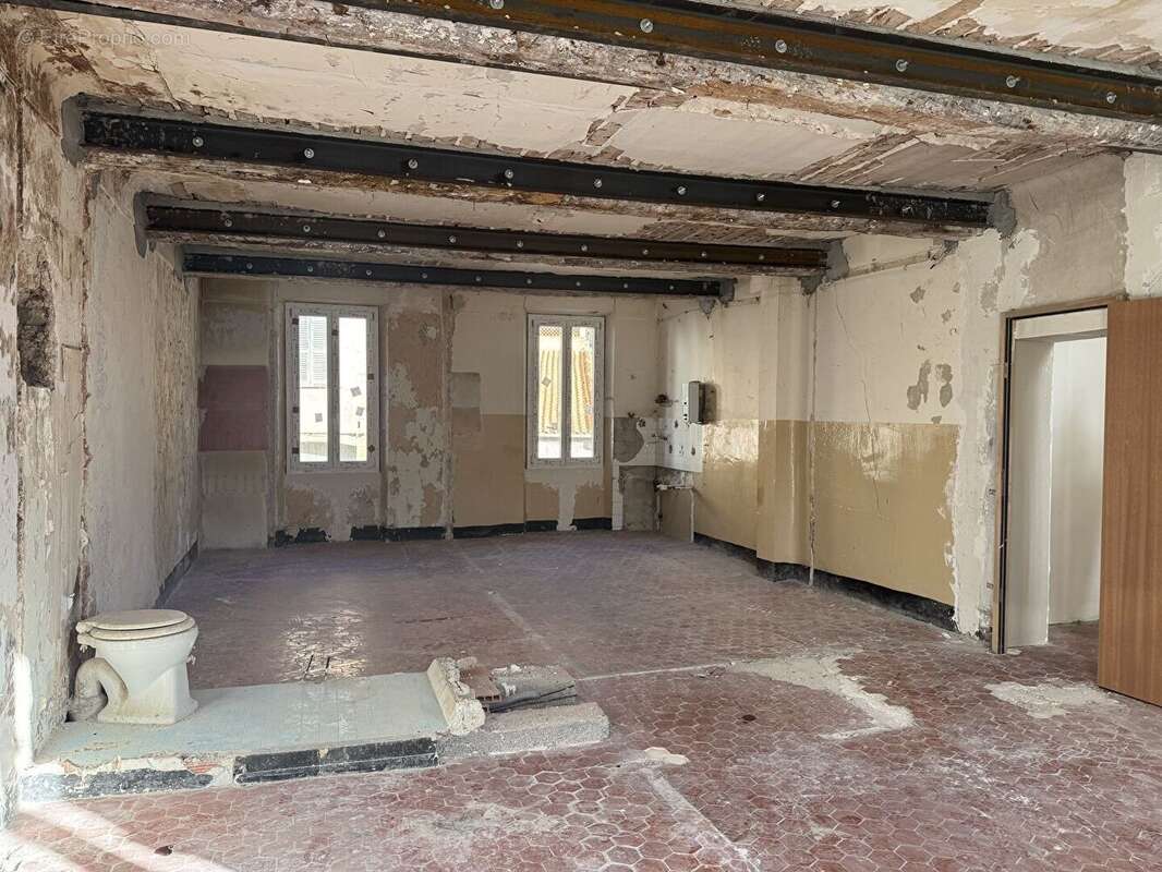 Appartement à MONTFERRAT