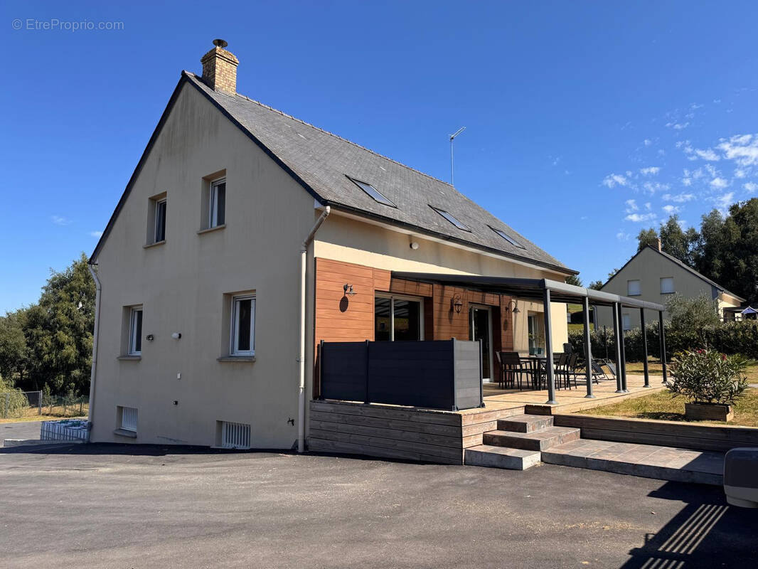 Maison à ISIGNY-LE-BUAT