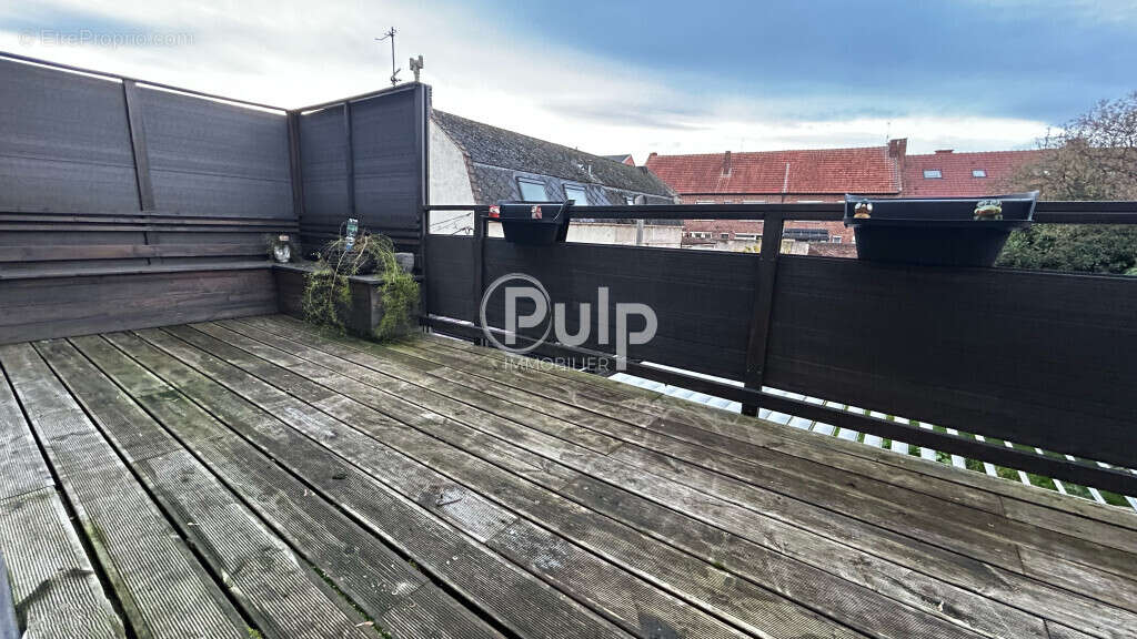 Maison à COURRIERES