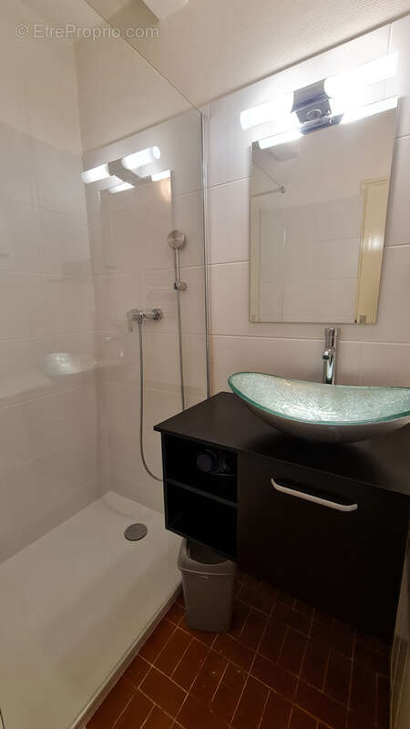 Appartement à GREOUX-LES-BAINS