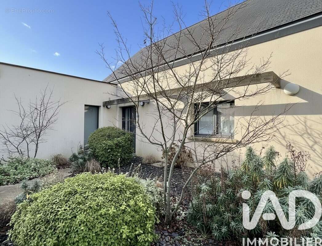 Photo 2 - Maison à TRELAZE