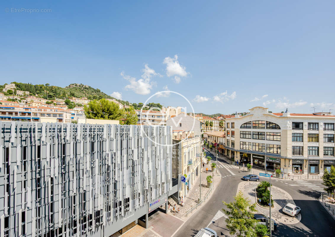 Appartement à HYERES