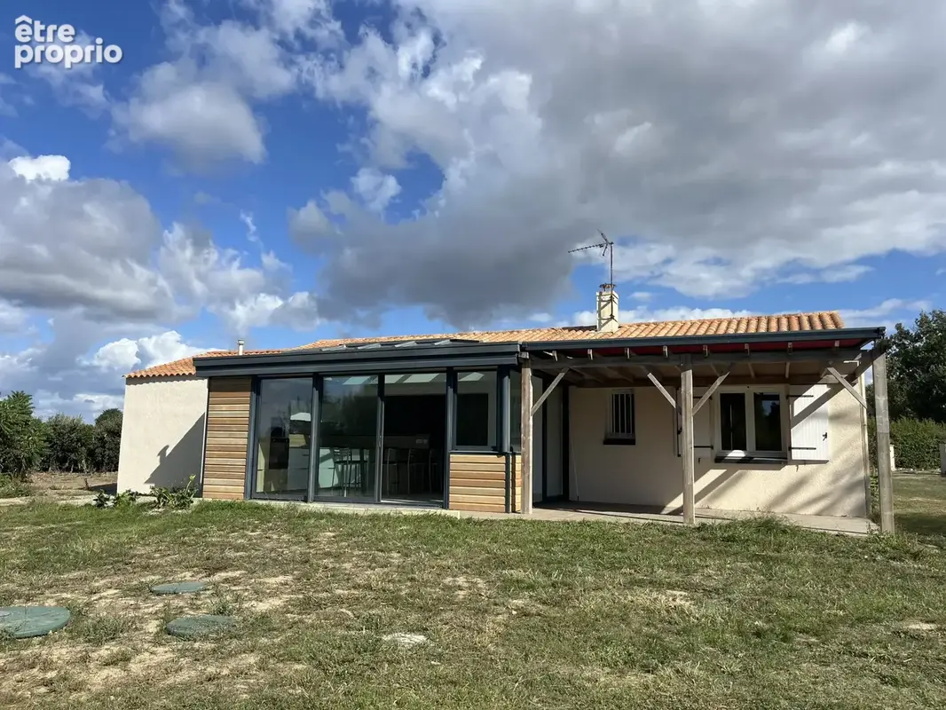 Maison 5 pièces 117 m² à vendre à Saint-Mathurin (85150) - photo 8