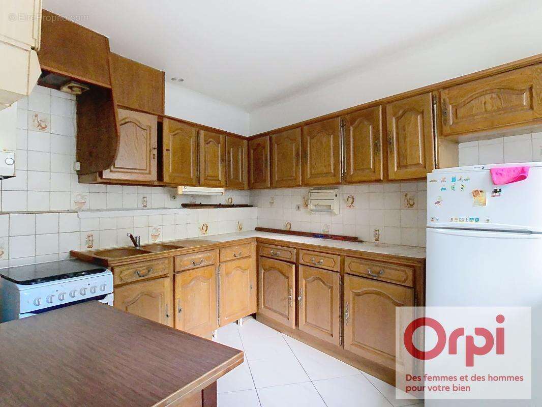 Maison à ISSY-LES-MOULINEAUX