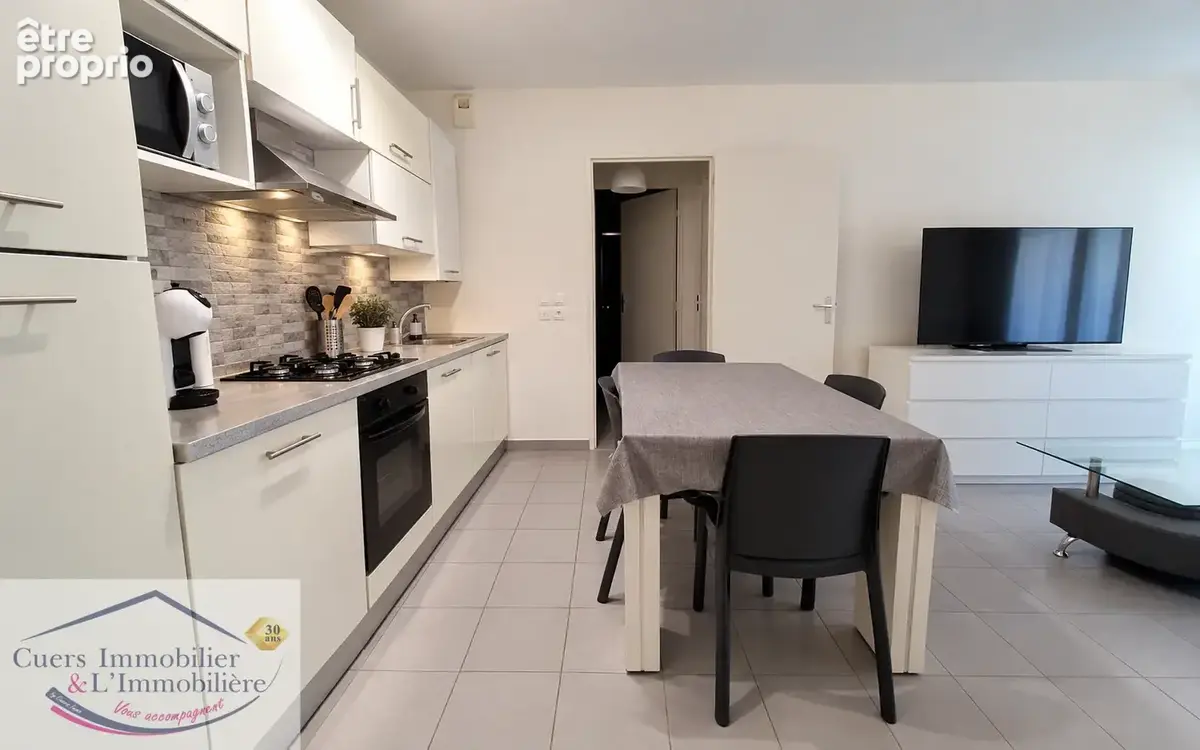 Cuers, appt t2 + terrasse + parking - photo 2