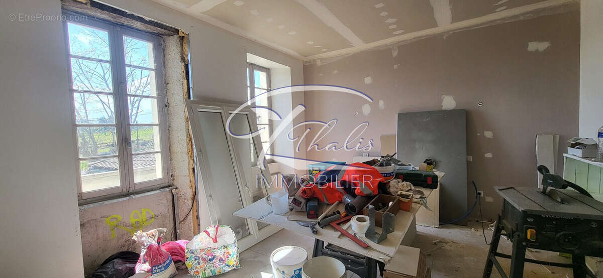 Maison à SAINT-LOUBES