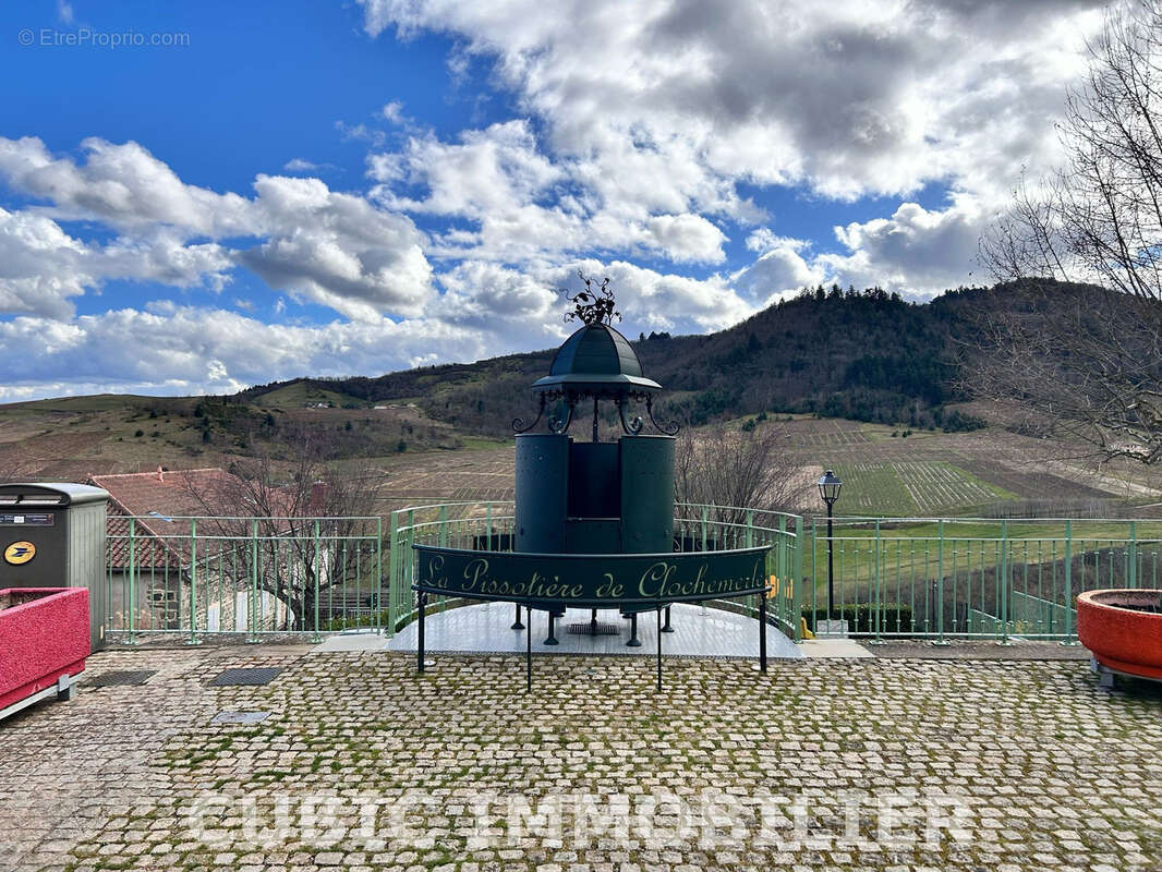 Maison à VAUX-EN-BEAUJOLAIS