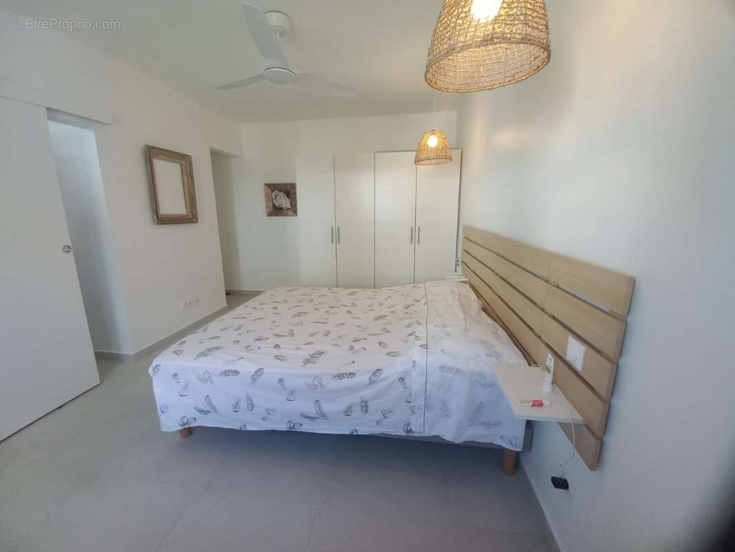 Villa premium T3 & son T2 à vendre à SAINTE ANNE Bourg (971) Guadeloupe - - photo 19