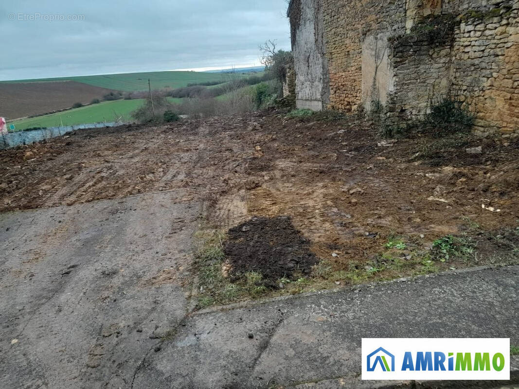 Terrain à MONT-BONVILLERS