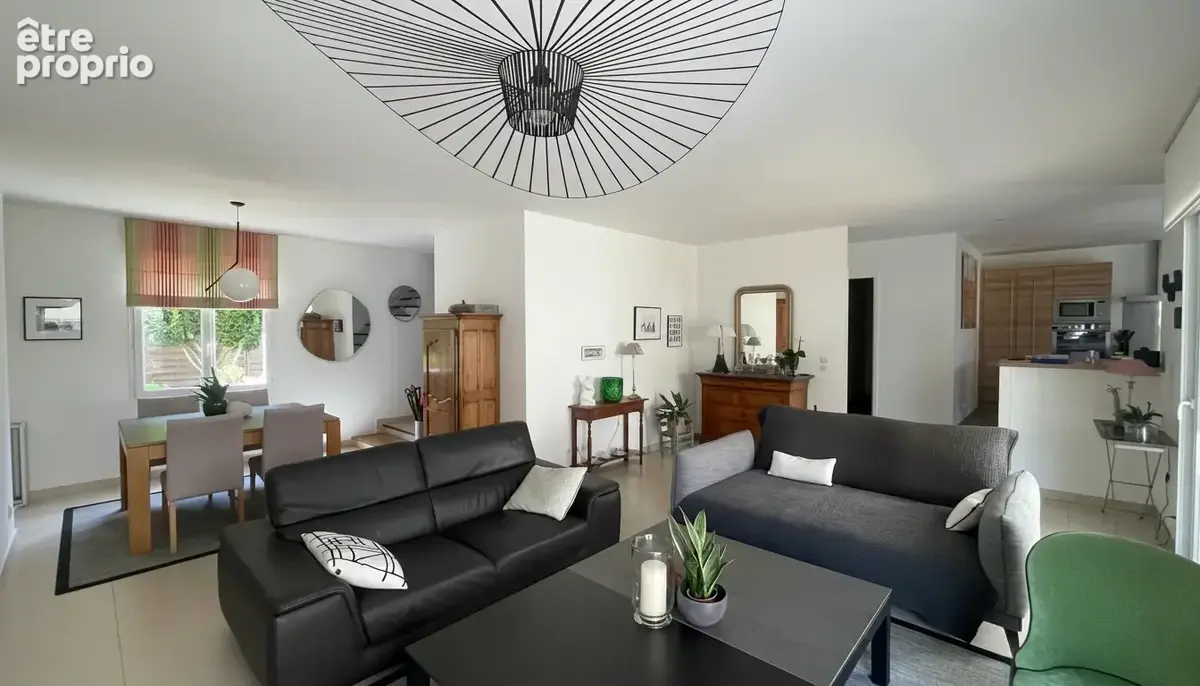 Jouars-pontchartrain   maison familiale de 180 m2   4 chambres   garage 40 m2   terrain 541 m2 - photo 2