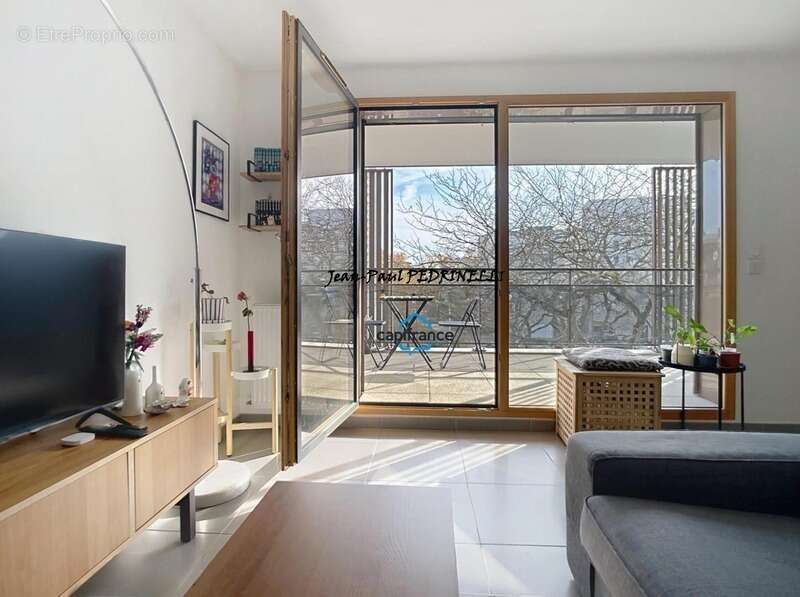 Appartement à LYON-8E