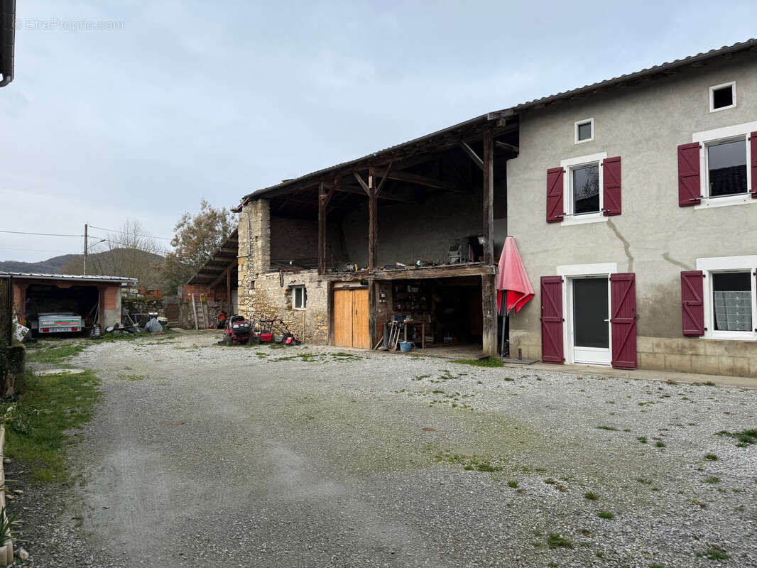 Maison à ROQUEFORT-SUR-GARONNE