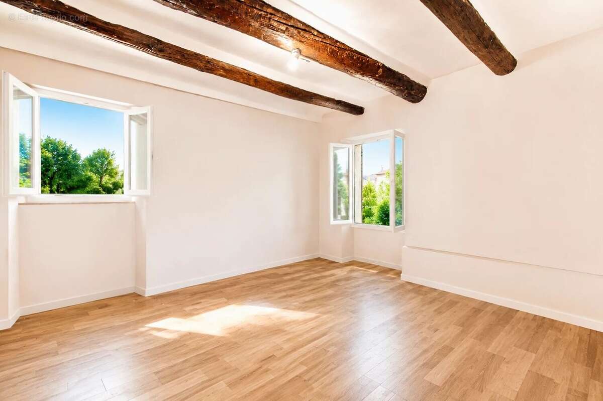 Maison à SAINT-MARTIN-DU-VAR