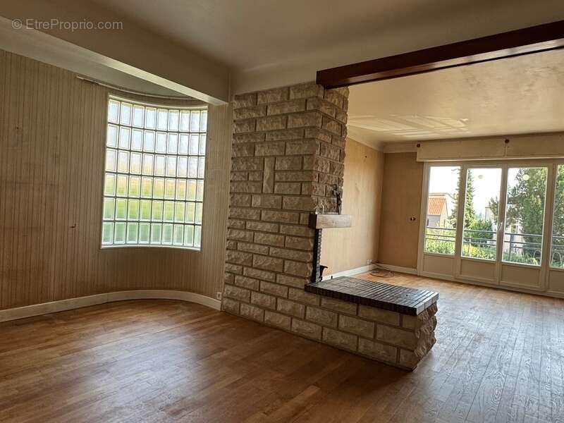 Maison à MONTIER-EN-DER