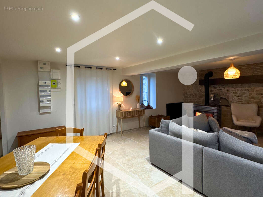 Maison à SAVIGNY-EN-SANCERRE