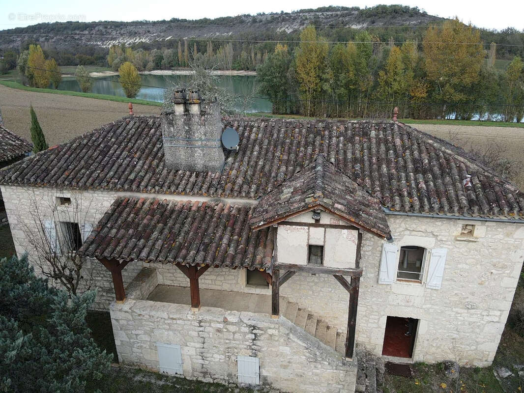 Maison à BAGAT-EN-QUERCY