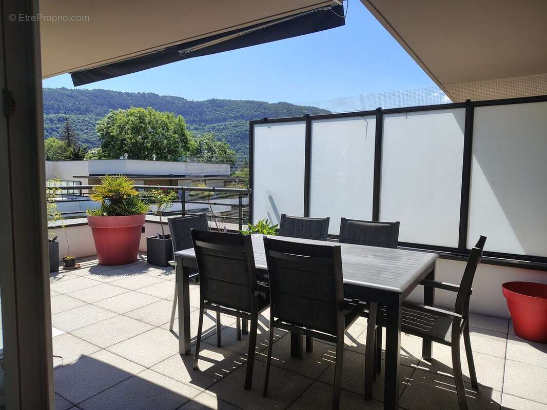 Appartement à QUINTAL