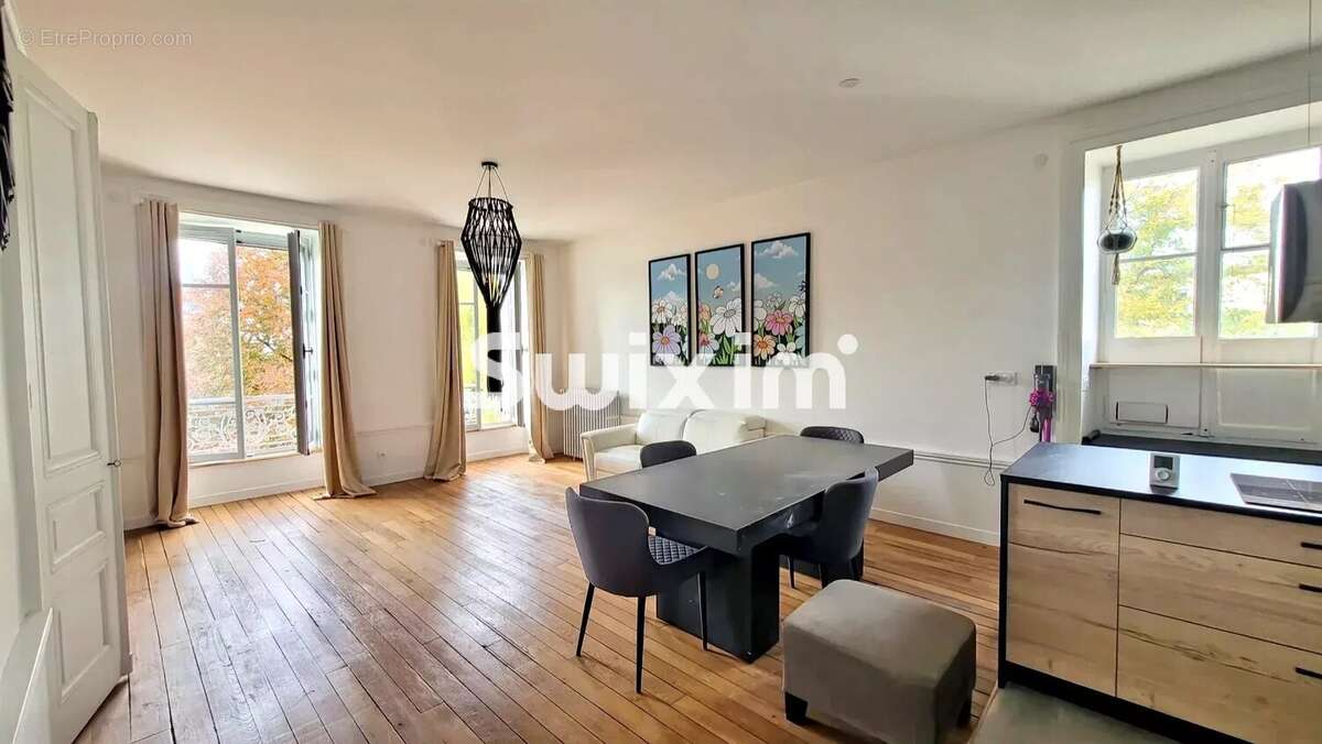 Appartement 112 m² à Lons-Le-Saunier  - photo 5