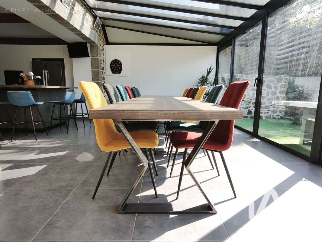 Maison 146 m² à Saint-Fraimbault-De-Prieres  - photo 7