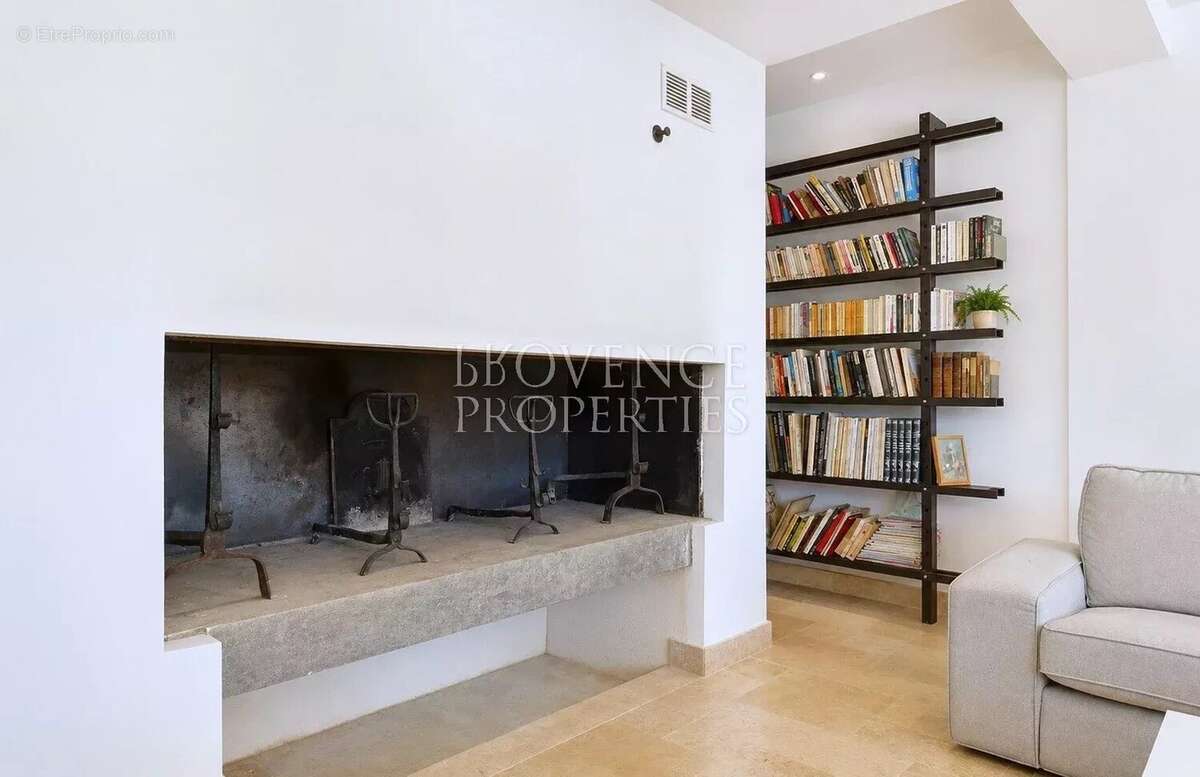 Propriété d'exception,  vue panoramique, piscine à débordement,  maison d'amis, espaces de loisirs - photo 18