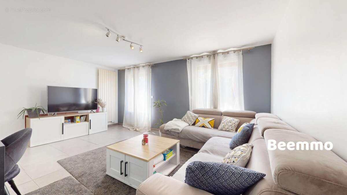 Maison à NEUILLY-PLAISANCE